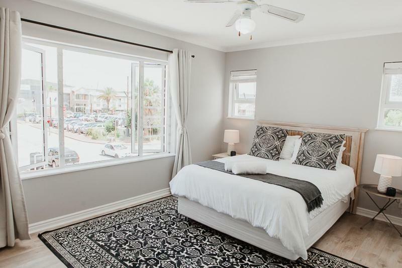One On Gray Apartment 나이스나 외부 사진